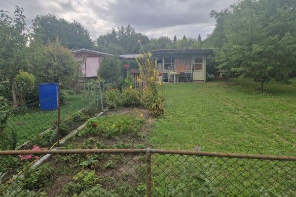 Prodej pozemku 329 m², Pardubice Prodej pozemku 329 m², Pardubice