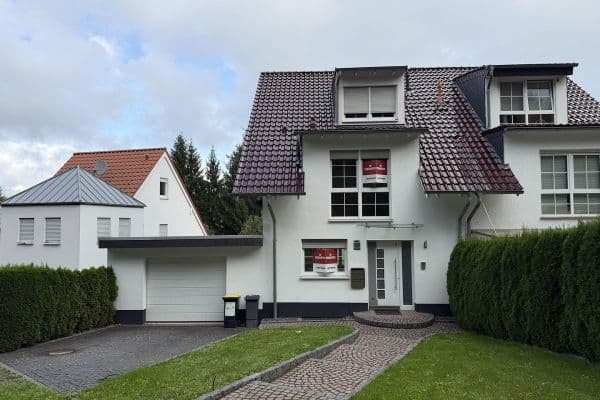 Prodej domu 225 m², pozemek 441 m², Dortmund, Severní Porýní-Vestfálsko Prodej domu 225 m², pozemek 441 m², Dortmund, Severní Porýní-Vestfálsko