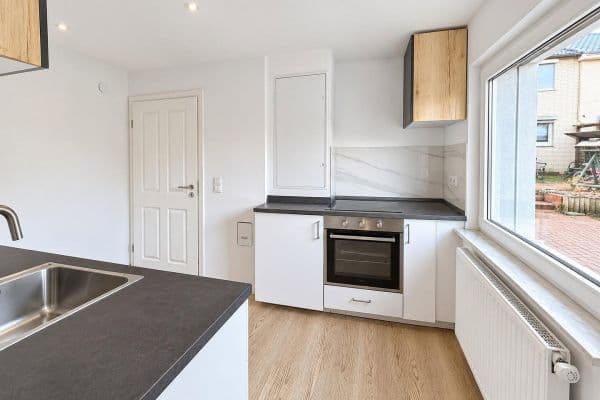 Pronájem bytu 5+1 130 m², Zum Fürstenmoor, Hamburg, Hamburg Pronájem bytu 5+1 130 m², Zum Fürstenmoor, Hamburg, Hamburg