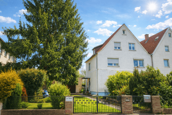 Prodej domu 147 m², pozemek 386 m², Schlössleweg 2, Neu-Ulm Prodej domu 147 m², pozemek 386 m², Schlössleweg 2, Neu-Ulm