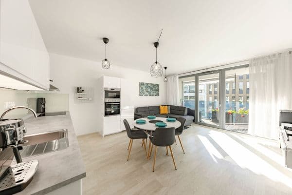 Prodej bytu 3+kk 83 m², U Mlýnského kanálu, Praha Prodej bytu 3+kk 83 m², U Mlýnského kanálu, Praha