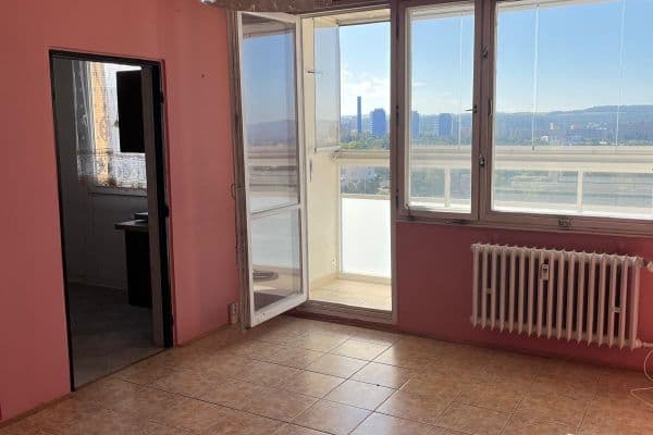 Prodej bytu 3+1 66 m², Údolní, Praha Prodej bytu 3+1 66 m², Údolní, Praha