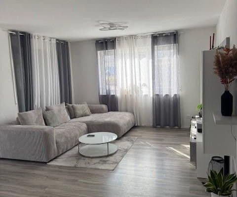 Pronájem bytu 3+kk 101 m², Gottlob-Link-Weg 4, Sulz - Holzhausen Pronájem bytu 3+kk 101 m², Gottlob-Link-Weg 4, Sulz - Holzhausen