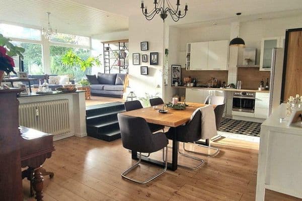 Pronájem bytu 2+kk 106 m², Freiheitstr. 30, Mönchengladbach, Severní Porýní-Vestfálsko Pronájem bytu 2+kk 106 m², Freiheitstr. 30, Mönchengladbach, Severní Porýní-Vestfálsko