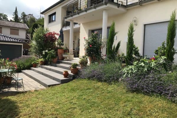 Prodej bytu 3+1 145 m², Nackenheim Prodej bytu 3+1 145 m², Nackenheim