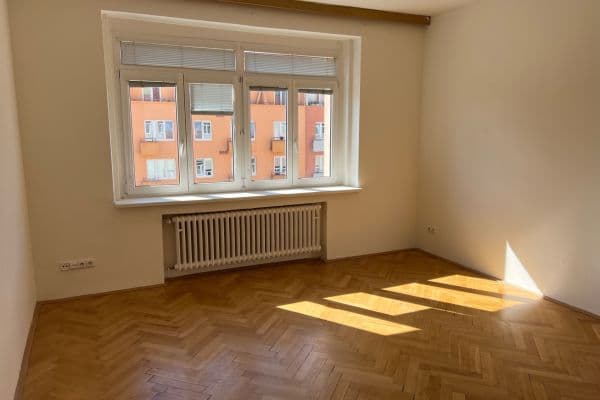 Pronájem bytu 3+1 80 m², Čápkova, Brno, Jihomoravský kraj Pronájem bytu 3+1 80 m², Čápkova, Brno, Jihomoravský kraj