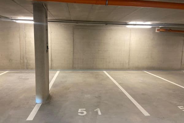 Pronájem garáže 13 m², Hvězdová, Brno Pronájem garáže 13 m², Hvězdová, Brno
