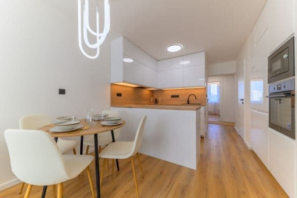 Pronájem bytu 4+kk 64 m², Křejpského, Praha Pronájem bytu 4+kk 64 m², Křejpského, Praha