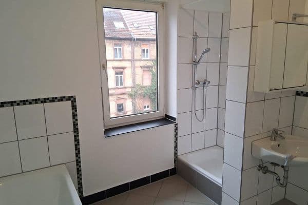Pronájem bytu 3+1 75 m², Ludwigstrasse 42, Worms Pronájem bytu 3+1 75 m², Ludwigstrasse 42, Worms