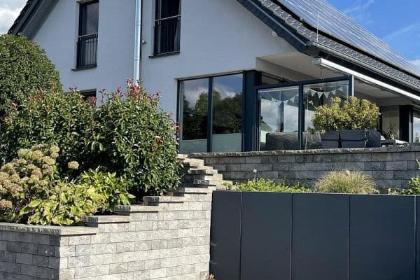 Prodej domu 145 m², pozemek 551 m², Schotten Prodej domu 145 m², pozemek 551 m², Schotten