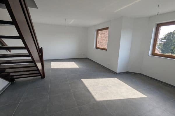 Pronájem bytu 3+1 90 m², Eschweiler Pronájem bytu 3+1 90 m², Eschweiler