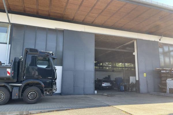 Pronájem nebytového prostoru 940 m², Allingerstr. 10, Vilshofen an der Donau, Bavorsko Pronájem nebytového prostoru 940 m², Allingerstr. 10, Vilshofen an der Donau, Bavorsko