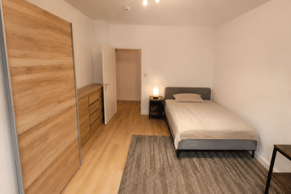 Pronájem bytu 3+1 71 m², Pirkheimerstraße 133, Nürnberg, Bavorsko Pronájem bytu 3+1 71 m², Pirkheimerstraße 133, Nürnberg, Bavorsko