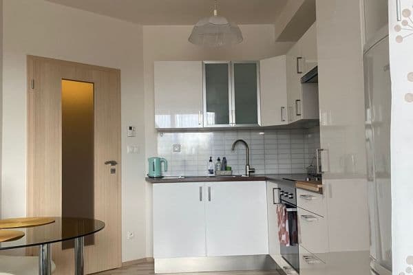 Pronájem bytu 2+kk 55 m², U Pivovaru, Benešov Pronájem bytu 2+kk 55 m², U Pivovaru, Benešov