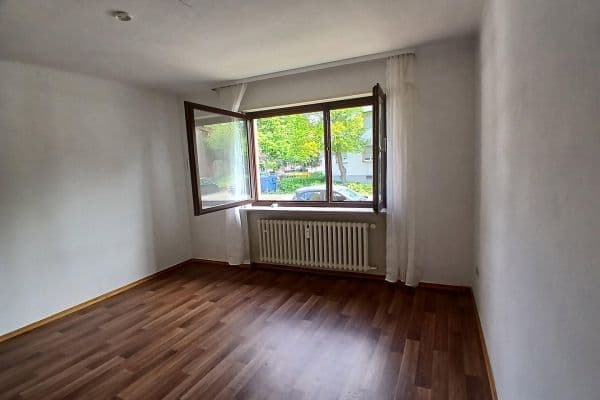 Pronájem bytu 2+1 60 m², Ludwigshafen am Rhein, Porýní-Falc Pronájem bytu 2+1 60 m², Ludwigshafen am Rhein, Porýní-Falc
