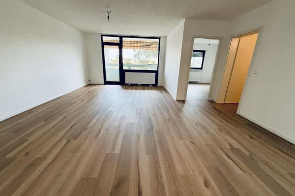 Pronájem bytu 2+kk 67 m², Schriesheimer Str. 2B, Heddesheim Pronájem bytu 2+kk 67 m², Schriesheimer Str. 2B, Heddesheim