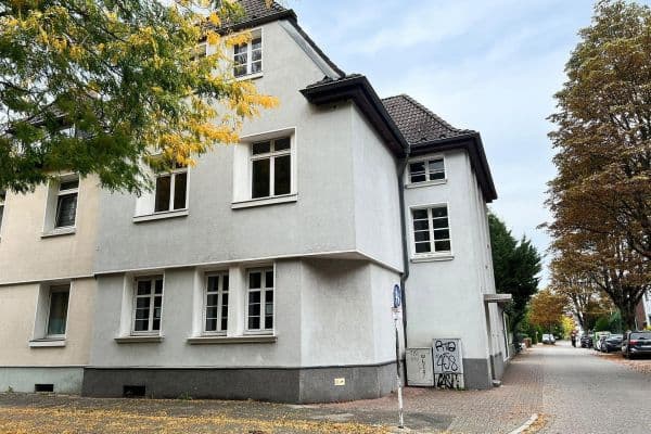 Prodej domu 172 m², pozemek 320 m², Volkardeyer Straße 22, Ratingen Prodej domu 172 m², pozemek 320 m², Volkardeyer Straße 22, Ratingen