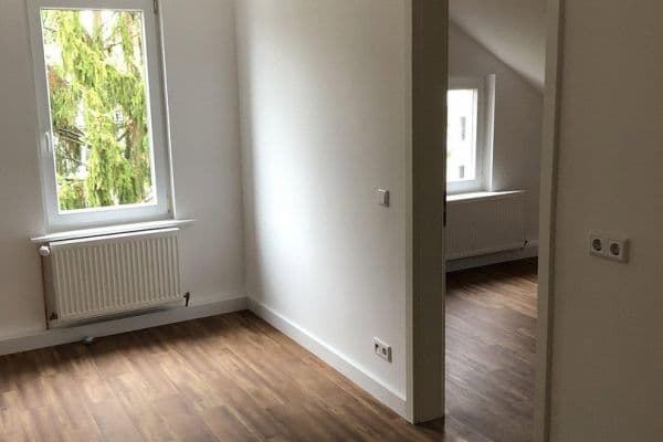 Pronájem bytu 2+1 40 m², Frankfurt am Main Pronájem bytu 2+1 40 m², Frankfurt am Main
