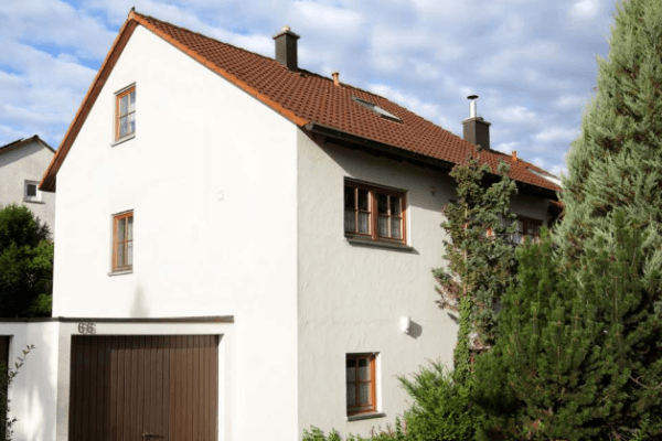 Prodej domu 122 m², pozemek 267 m², Schickhardtstr. 66, Reutlingen Prodej domu 122 m², pozemek 267 m², Schickhardtstr. 66, Reutlingen