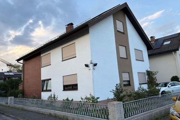 Pronájem bytu 4+1 100 m², Baden-Württemberg - Edingen-Neckarhausen Pronájem bytu 4+1 100 m², Baden-Württemberg - Edingen-Neckarhausen