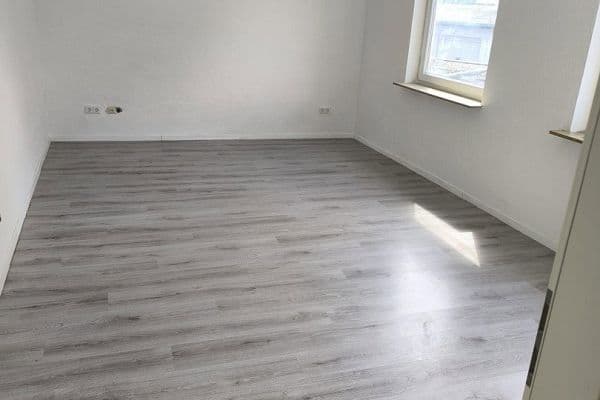 Pronájem bytu 3+1 74 m², Garmannstr. 11, Marl Pronájem bytu 3+1 74 m², Garmannstr. 11, Marl