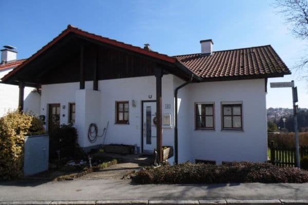 Prodej domu 156 m², pozemek 304 m², Salzweg / Straßkirchen Prodej domu 156 m², pozemek 304 m², Salzweg / Straßkirchen
