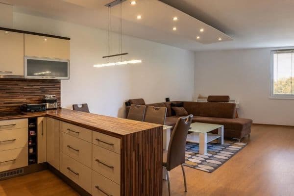 Prodej bytu 2+kk 54 m², Kytlická, Praha Prodej bytu 2+kk 54 m², Kytlická, Praha