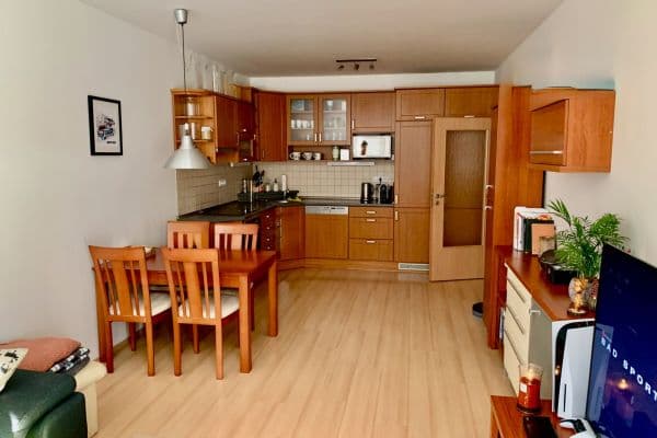 Prodej bytu 2+kk 55 m², Podkovářská, Praha Prodej bytu 2+kk 55 m², Podkovářská, Praha
