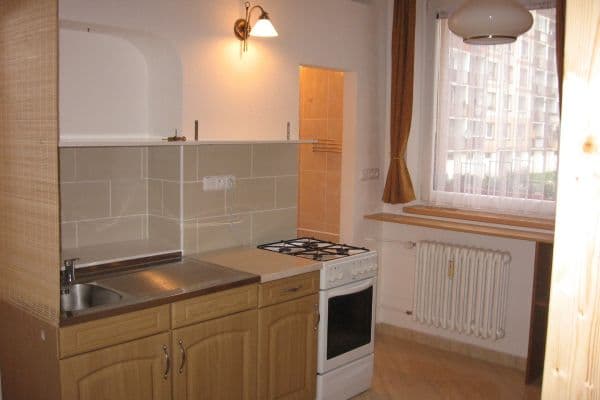 Pronájem bytu 1+1 36 m², Železná, Ústí nad Labem Pronájem bytu 1+1 36 m², Železná, Ústí nad Labem