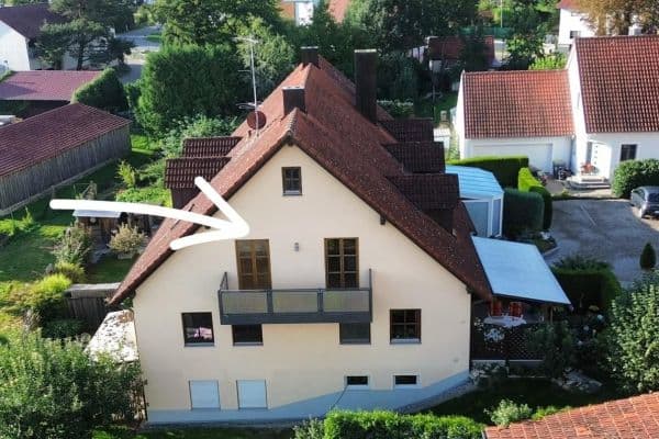 Prodej bytu 3+1 70 m², Schloßstraße 23a, Schrobenhausen - Sandizell, Bavorsko Prodej bytu 3+1 70 m², Schloßstraße 23a, Schrobenhausen - Sandizell, Bavorsko