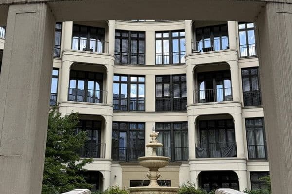 Pronájem bytu 4+1 129 m², Berlin, Berlín Pronájem bytu 4+1 129 m², Berlin, Berlín