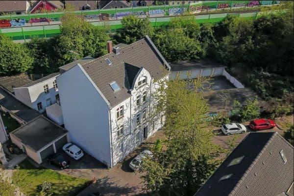 Pronájem bytu 2+1 50 m², Am Bocklerbaum 8, Essen Pronájem bytu 2+1 50 m², Am Bocklerbaum 8, Essen