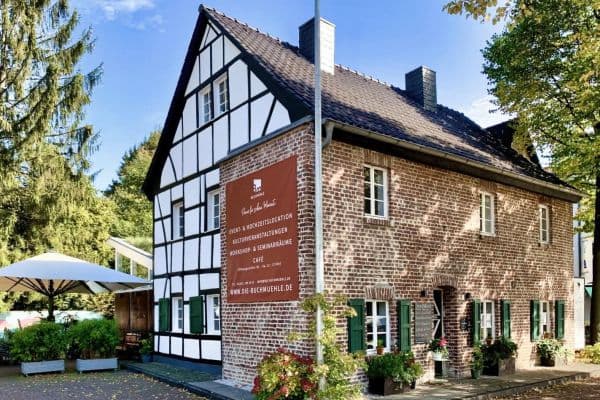 Prodej nebytového prostoru 388 m², Bergisch Gladbach Prodej nebytového prostoru 388 m², Bergisch Gladbach