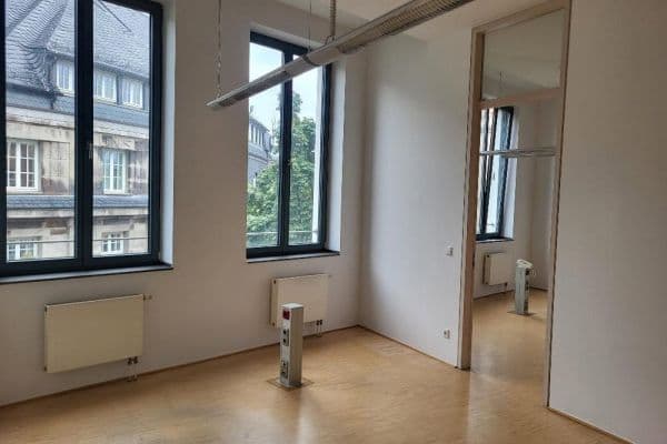 Pronájem kanceláře 42 m², In der Sürst 3 3. OG, Bonn Pronájem kanceláře 42 m², In der Sürst 3 3. OG, Bonn