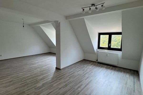 Pronájem bytu 4+kk 110 m², Ostheim 52, Regensburg, Bavorsko Pronájem bytu 4+kk 110 m², Ostheim 52, Regensburg, Bavorsko