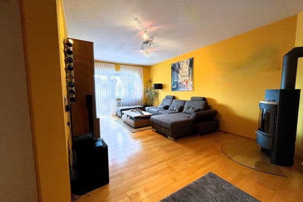 Prodej bytu 4+1 92 m², Bobenheim-Roxheim Prodej bytu 4+1 92 m², Bobenheim-Roxheim
