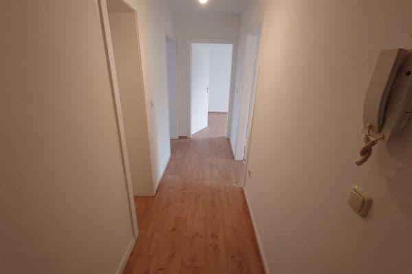 Pronájem bytu 3+1 55 m², Mechtildisstrasse 11, Essen, Severní Porýní-Vestfálsko Pronájem bytu 3+1 55 m², Mechtildisstrasse 11, Essen, Severní Porýní-Vestfálsko