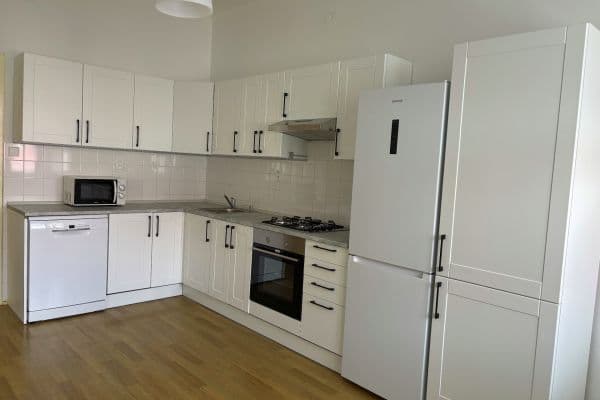 Pronájem bytu 2+1 74 m², Bulharská, Pardubice Pronájem bytu 2+1 74 m², Bulharská, Pardubice