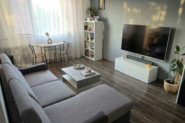 Prodej bytu 2+1 58 m², Josefa Myslivečka, Frýdek-Místek Prodej bytu 2+1 58 m², Josefa Myslivečka, Frýdek-Místek