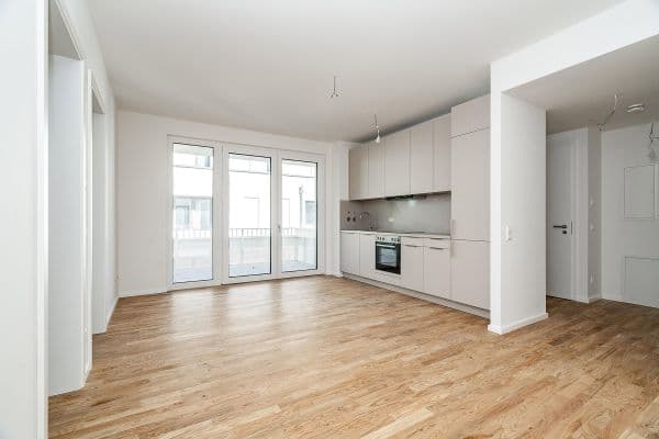 Pronájem bytu 3+1 74 m², Parkstraße 44, Berlin, Berlín Pronájem bytu 3+1 74 m², Parkstraße 44, Berlin, Berlín