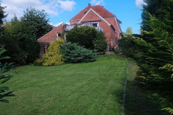 Prodej domu 240 m², pozemek 950 m², Osterholz-Scharmbeck Prodej domu 240 m², pozemek 950 m², Osterholz-Scharmbeck