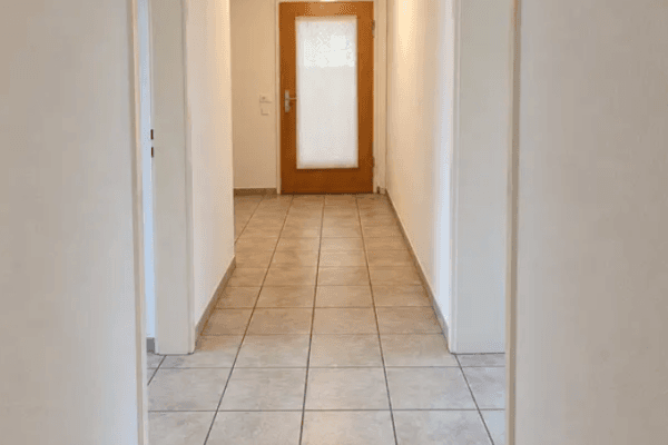 Pronájem bytu 3+1 97 m², Kurze Straße 4, Illingen Pronájem bytu 3+1 97 m², Kurze Straße 4, Illingen