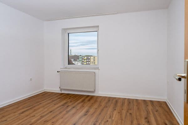 Pronájem bytu 3+1 69 m², Vestische Straße 2a, Oberhausen Pronájem bytu 3+1 69 m², Vestische Straße 2a, Oberhausen