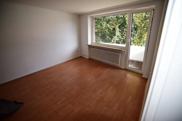 Pronájem bytu 3+1 68 m², Wedel Pronájem bytu 3+1 68 m², Wedel