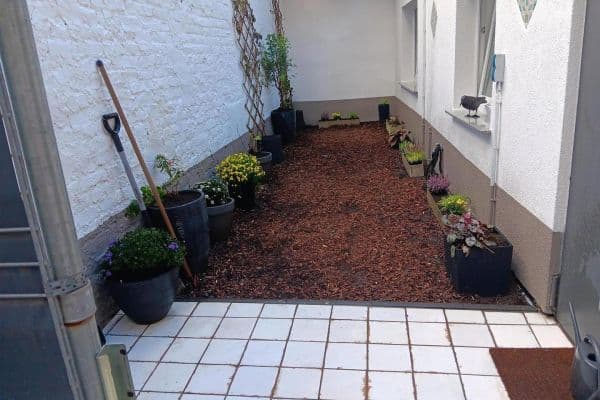 Pronájem bytu 2+1 40 m², Siebachstr. 55, Köln, Severní Porýní-Vestfálsko Pronájem bytu 2+1 40 m², Siebachstr. 55, Köln, Severní Porýní-Vestfálsko