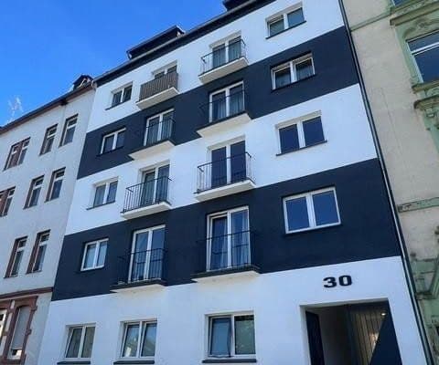 Prodej domu 833 m², pozemek 444 m², Löwenstraße 30, Offenbach Prodej domu 833 m², pozemek 444 m², Löwenstraße 30, Offenbach