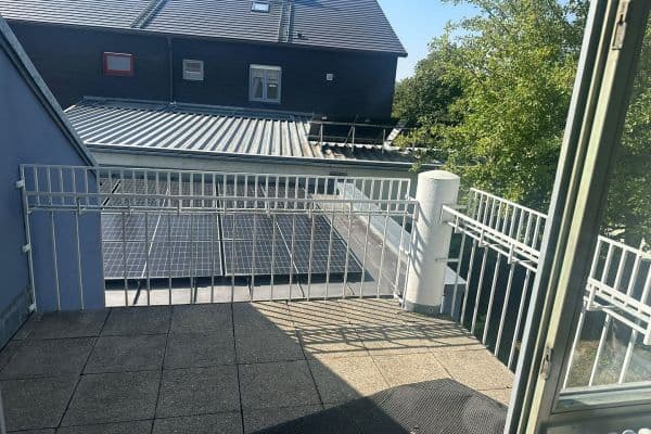 Pronájem bytu 2+1 80 m², Frühlingstraße 2, Vierkirchen, Bavorsko Pronájem bytu 2+1 80 m², Frühlingstraße 2, Vierkirchen, Bavorsko