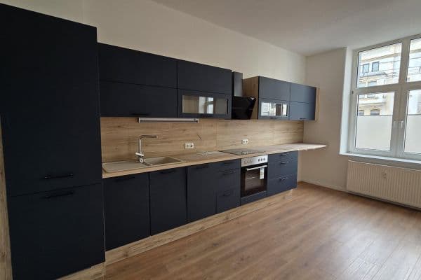 Pronájem bytu 2+1 62 m², Magdeburg, Sasko-Anhaltsko Pronájem bytu 2+1 62 m², Magdeburg, Sasko-Anhaltsko