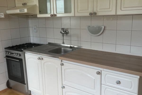 Pronájem bytu 2+1 54 m², Štvrť SNP, Trenčianske Teplice Pronájem bytu 2+1 54 m², Štvrť SNP, Trenčianske Teplice