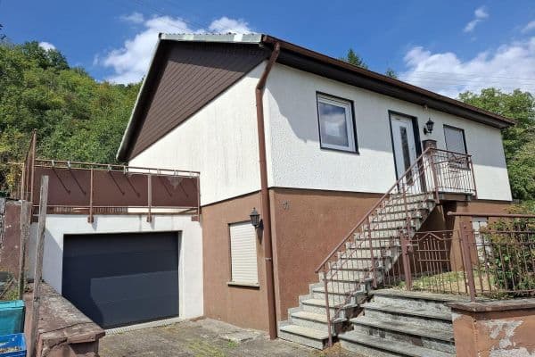 Prodej domu 72 m², pozemek 1.067 m², Ringstraße 11, Kirn, Porýní-Falc Prodej domu 72 m², pozemek 1.067 m², Ringstraße 11, Kirn, Porýní-Falc